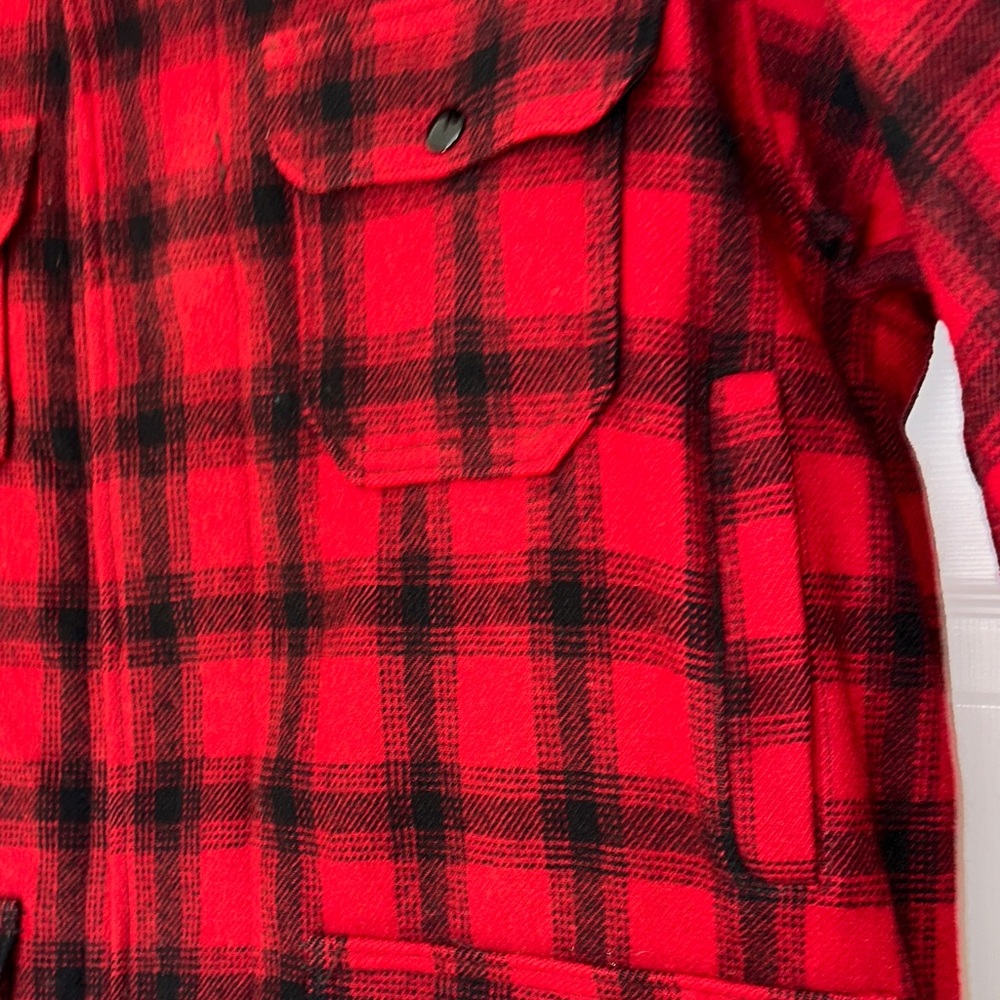 Woolrich Vtg 60's Ladies Mackinaw Cruiser Buffalo Plaid Wool Hunting Coat sz42/L - Picture 9 of 12